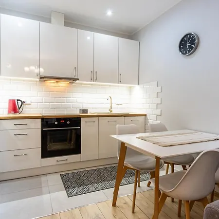 Galeria Rondo Wiatraczna * 바르샤바