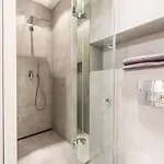 Galeria Rondo Wiatraczna Apartament *
