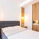 Apartament Galeria Rondo Wiatraczna *
